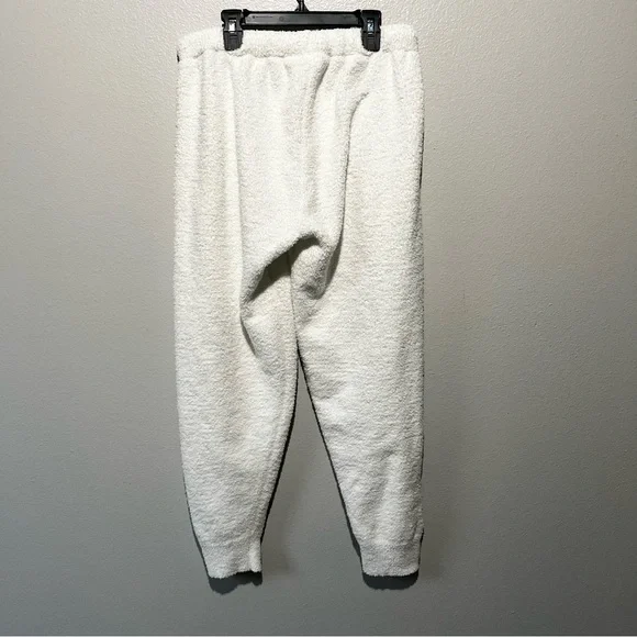 Cupcakes & cashmere - Soft White Sweater and Pants lounge Set Size L - Picture 3 of 8